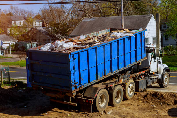 Best Yard Waste Removal  in Madison, IN